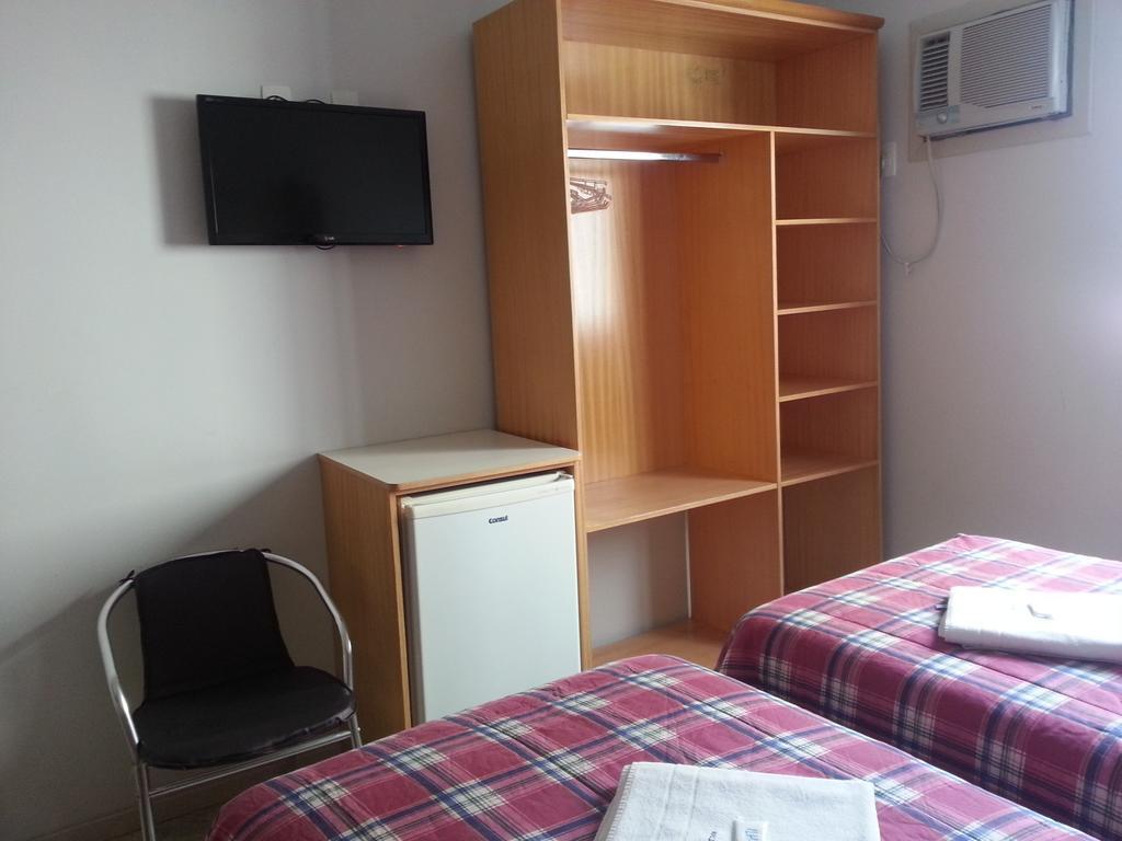 Hotel Pousada Valintur Balneário Camboriú Zimmer foto